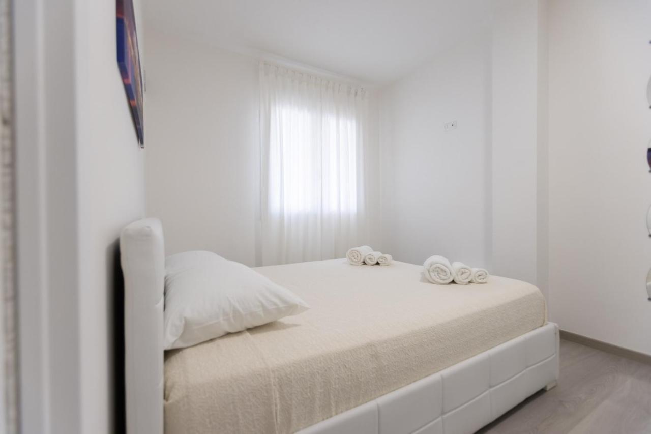 פולינאנו א מארה B&B Il Piu Bello Dei Mari מראה חיצוני תמונה