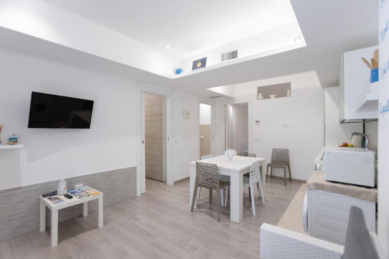 פולינאנו א מארה B&B Il Piu Bello Dei Mari מראה חיצוני תמונה